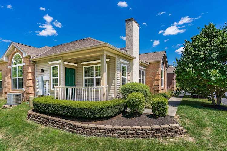 221 Alexander Lawrence Drive Pickerington, OH 43147 | MLS 220025197 Photo 1