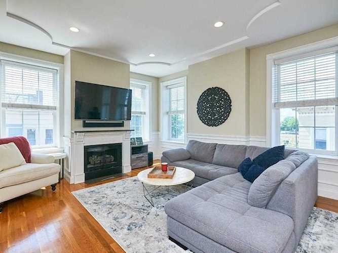 121 High St #3 Boston, MA 02129