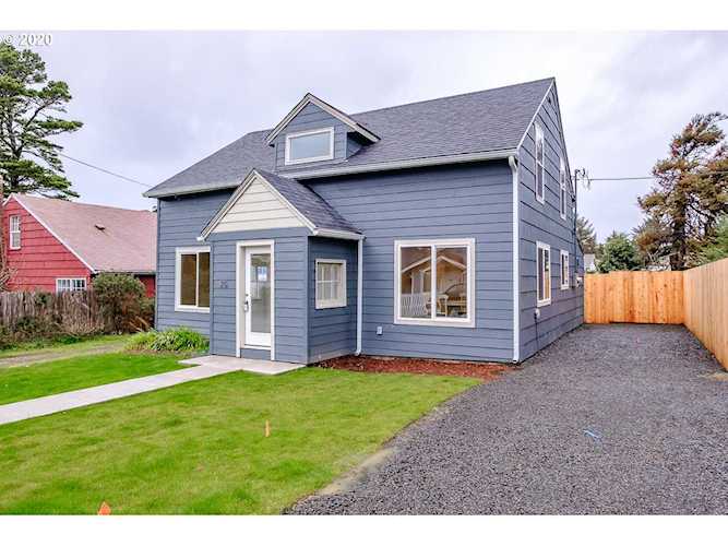 35 Fern St Gleneden Beach, OR 97388