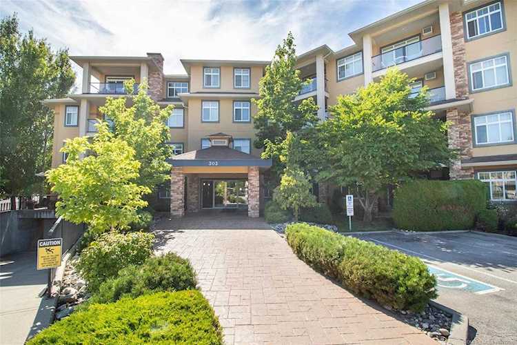 303 Whitman Road Kelowna Bc, BC V1V2P3