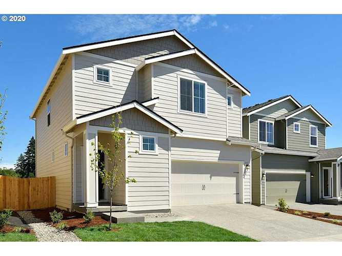 1316 W 15th Ave La Center, WA 98629