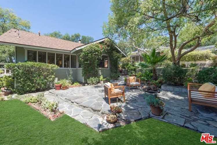 2101 Branden Street Los Angeles, CA 90026