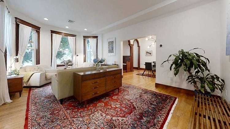 931 South Street #1 Boston, MA 02131
