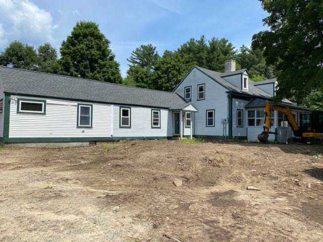 44 Thornton Rd Nashua, NH 03063