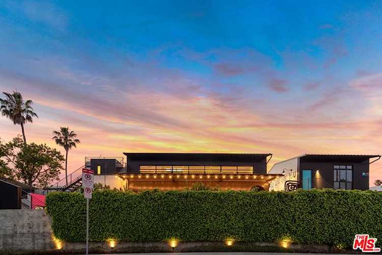 813 Palms Boulevard Venice, CA 90291