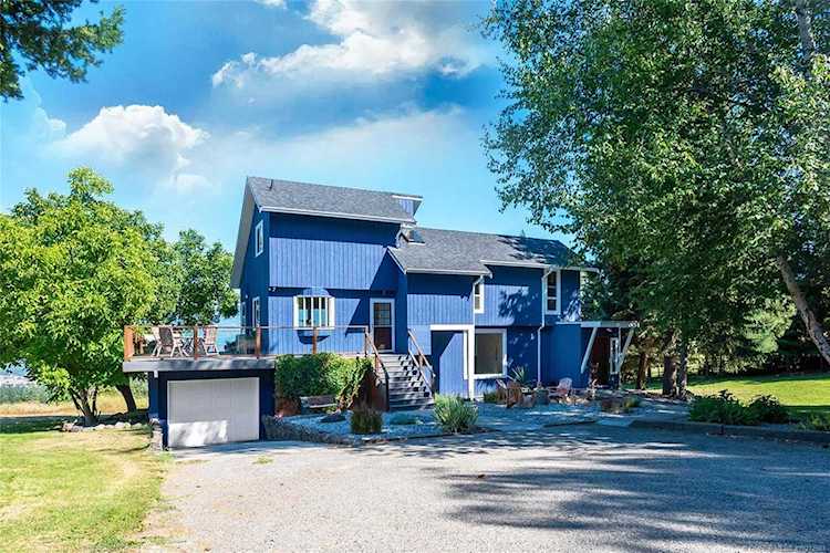 3475 Fenton Road West Kelowna, BC V4T1V8
