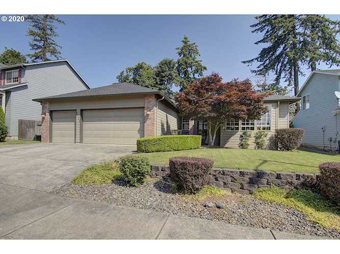 1105 NW 22nd Ave Camas, WA 98607