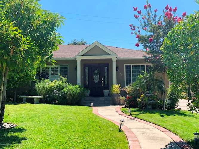 4582 Viro Road La Canada Flintridge, CA 91011