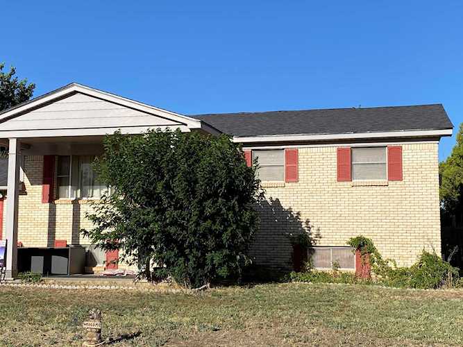 7120 Vinewood St. Amarillo, TX 79108