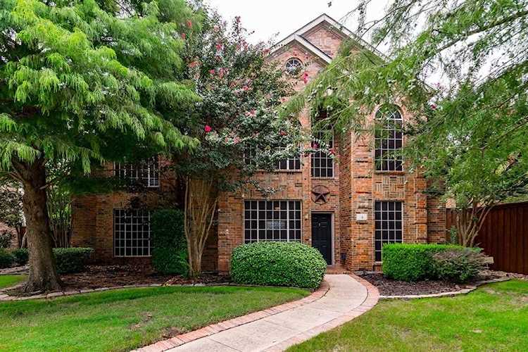 4 Dominion Circle Frisco, TX 75033
