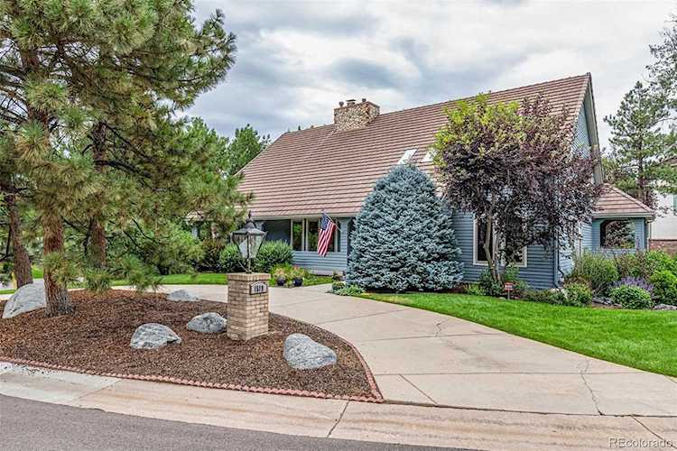 1519 E Maplewood Ct Centennial, CO 80121