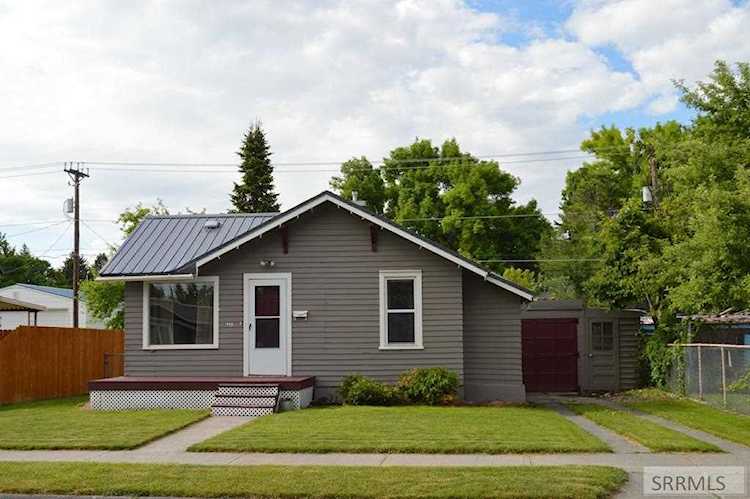 353 W 19th Street Idaho Falls, ID 83402