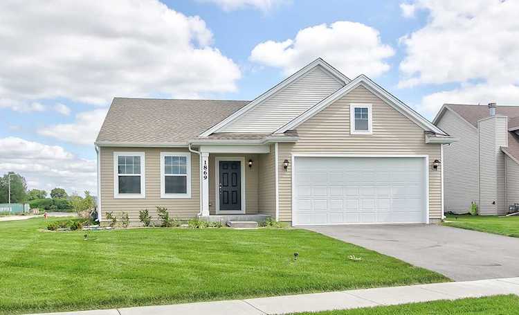 1869 Harbor Ct Morris, IL 60450