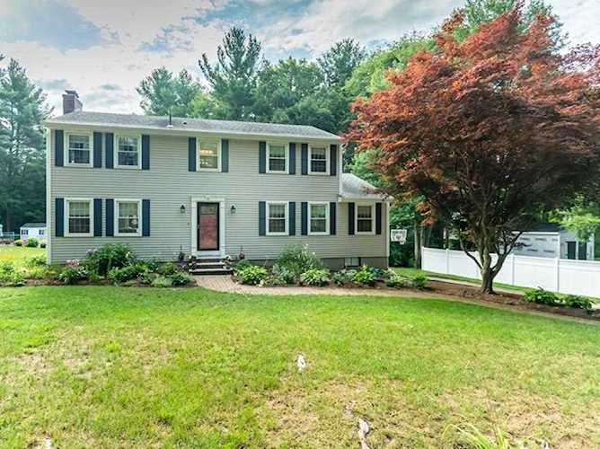 5 Granada Way Andover, MA 01810
