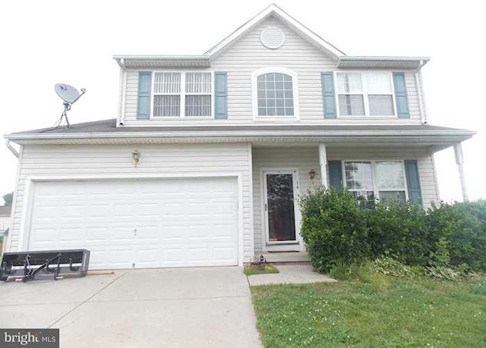 14 Kwanzan St Taneytown, MD 21787