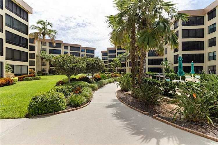 8764 Midnight Pass Rd #304A Sarasota, FL 34242