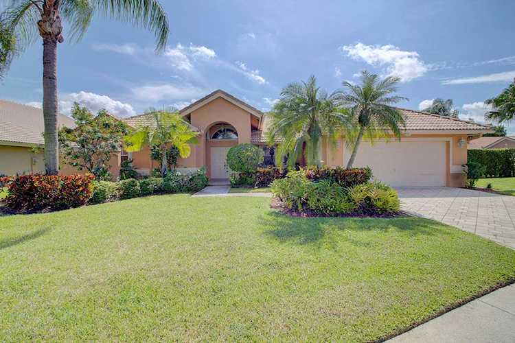 6856 Grenelefe Road Boynton Beach, FL 33437