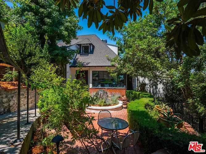 3956 Deer Avenue Sherman Oaks, CA 91423
