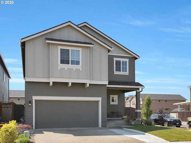 291 N 34th Ct Ridgefield, WA 98642