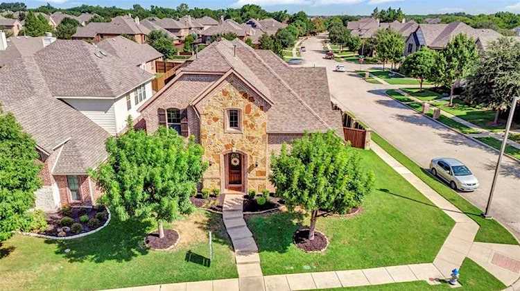 800 Panther Lane Allen, TX 75013