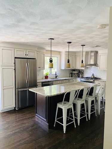 14 Frances Dr Newburyport, MA 01950