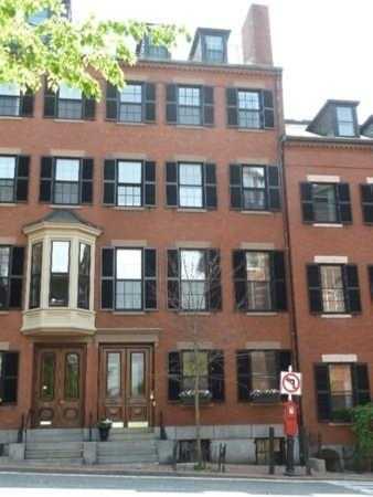 62 Pinckney #1 Boston, MA 02114