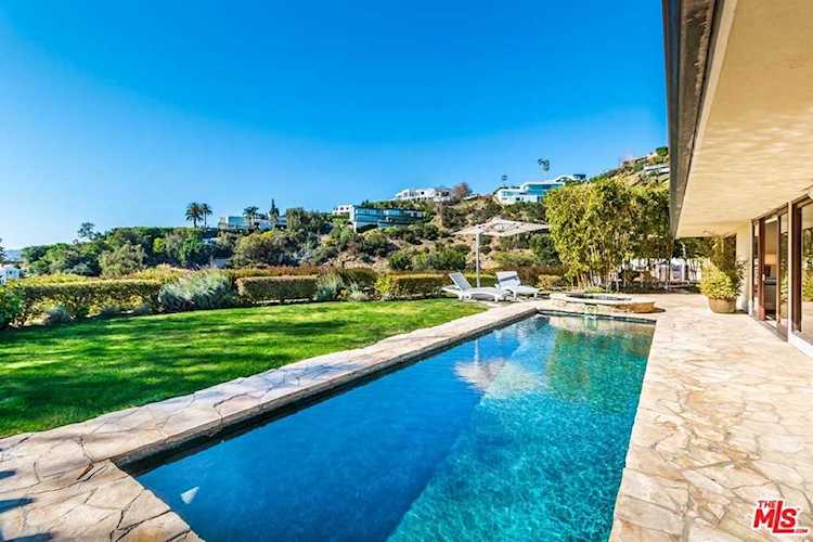 1429 Devlin Drive Los Angeles, CA 90069