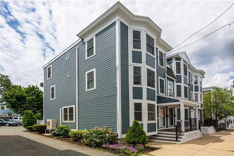 209 West 6th Street #209 Boston, MA 02127