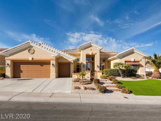 10332 Back Plains Dr Las Vegas, NV 89134