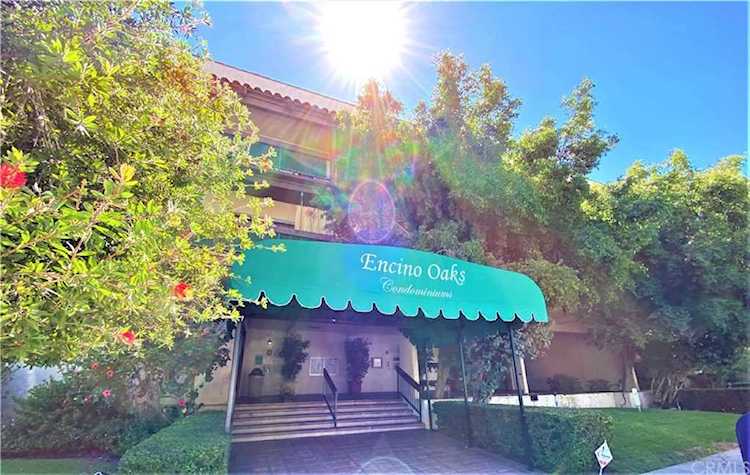 5460 White Oak Avenue #K303 Encino, CA 91316