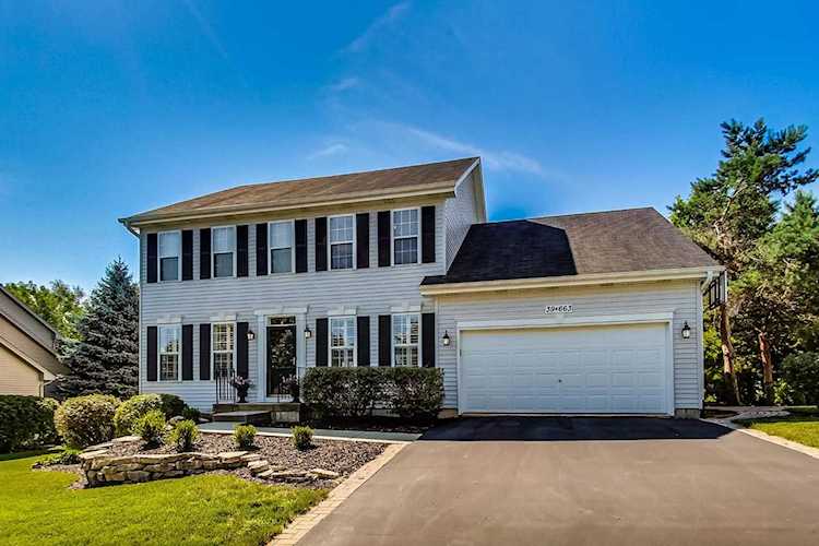 39W663 Carney Ln Geneva, IL 60134