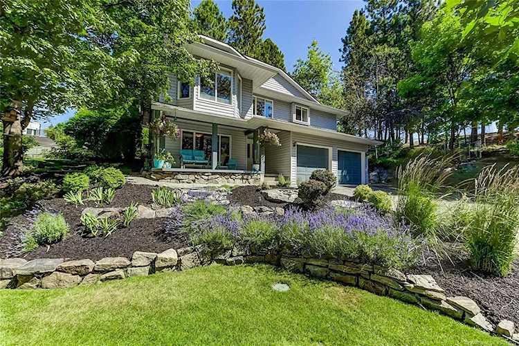 3957 Eastwood Drive Kelowna, BC V1W4E8