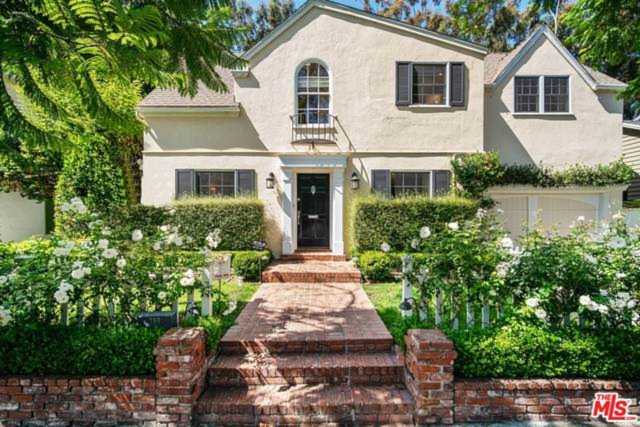 289 Beloit Avenue Los Angeles, CA 90049