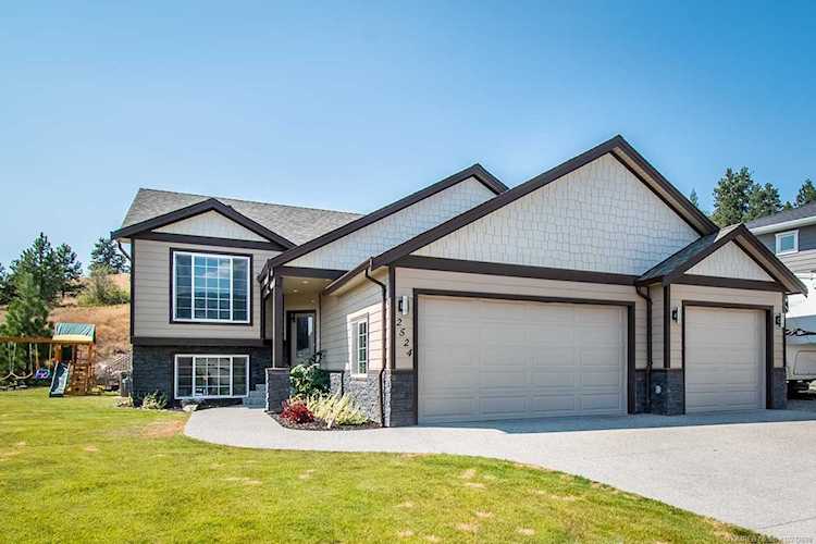 2524 Sylvia Lane Lake Country, BC V4V2R6