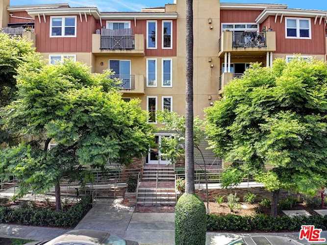 6038 Carlton Way #103 Los Angeles, CA 90028