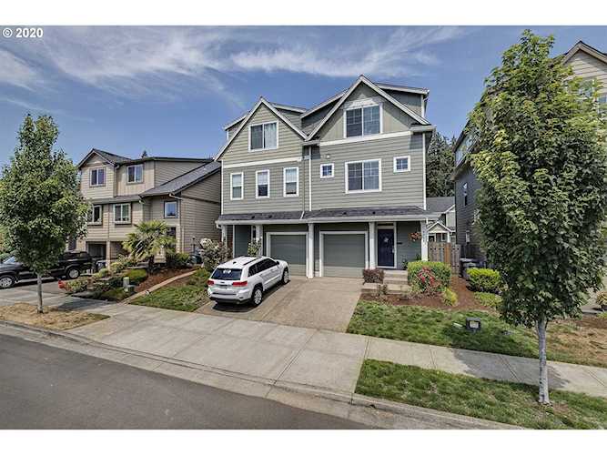 4525 SE Libby Ct Hillsboro, OR 97123