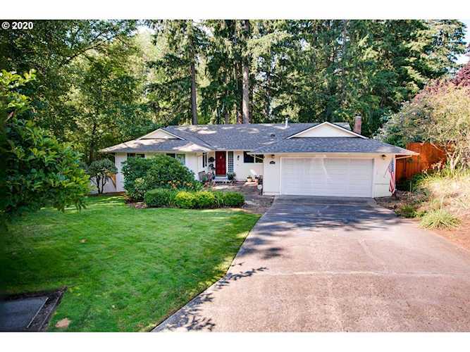 19235 Redwing Ct Lake Oswego, OR 97035