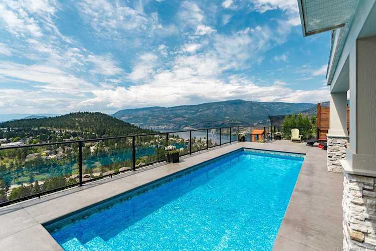 1499 Rocky Point Drive Kelowna, BC V1V3E2