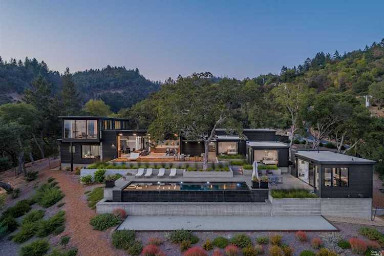 2191 Hat Pat Lane Sonoma, CA 95476