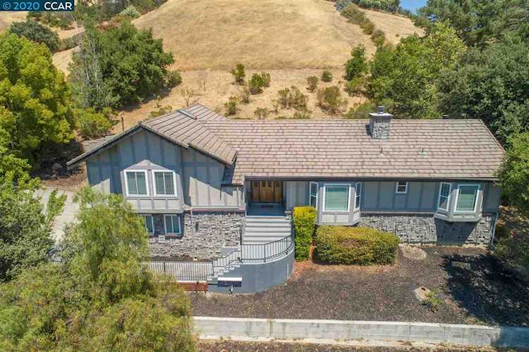 4939 Pleasant Hill Rd Martinez, CA 94553