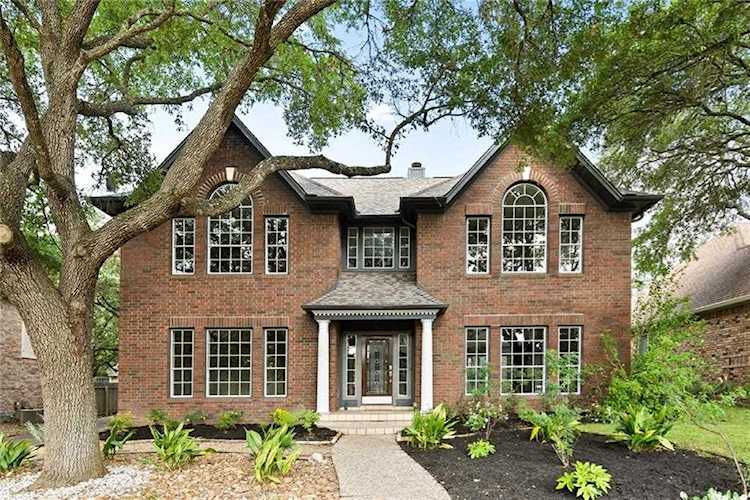 10404 Dedham Ct Austin, TX 78739