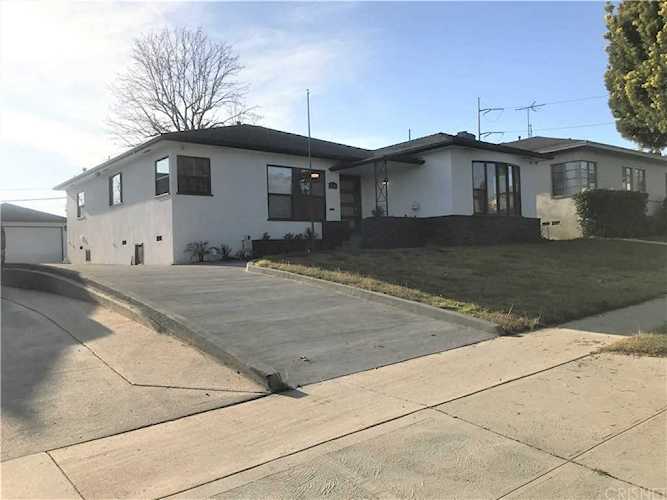 5913 Condon Avenue Los Angeles, CA 90056