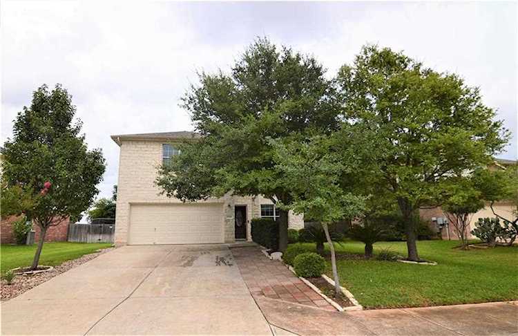 1709 Watercrest Dr Georgetown, TX 78626