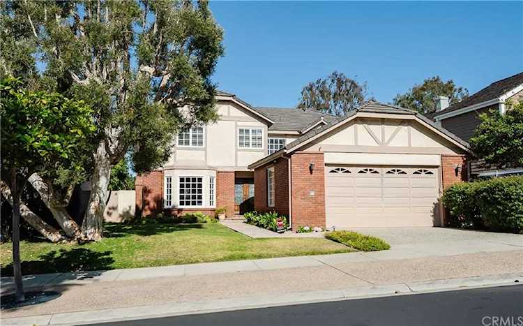 52 Village Circle Manhattan Beach, CA 90266