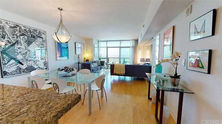 13700 Marina Pointe Drive #1607 Marina Del Rey, CA 90292