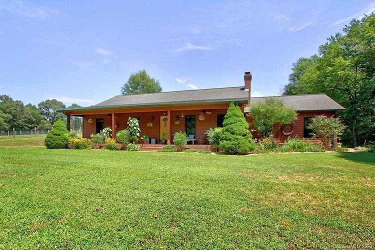 415 Norton Dr Stony Point, NC 28678