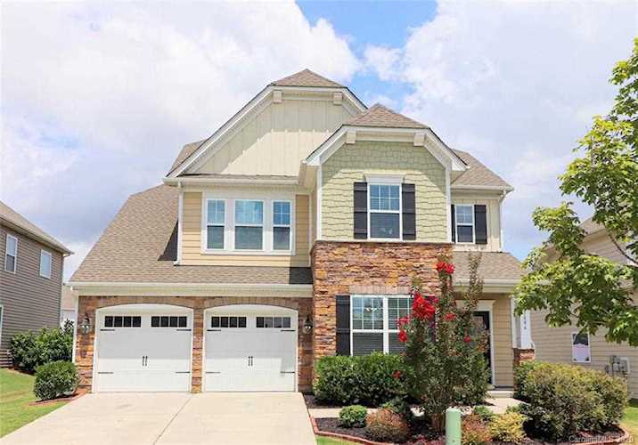 1806 Kerwick Ct Lancaster, SC 29720
