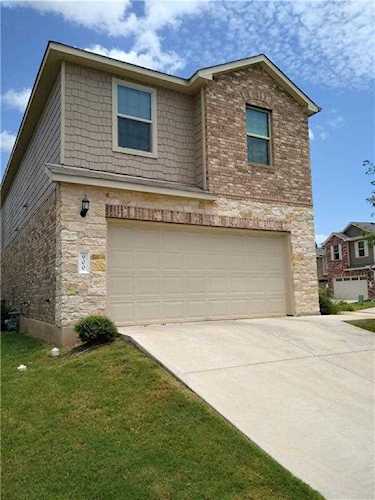 900 Sleepy Dell Ln Austin, TX 78748