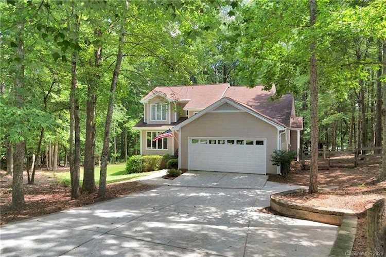 4625 Ferguson Circle Waxhaw, NC 28173