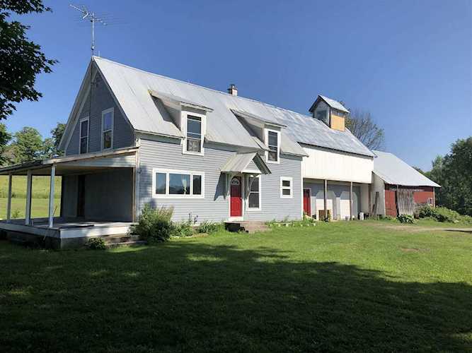 1455 Coits Pond Rd Cabot, VT 05647